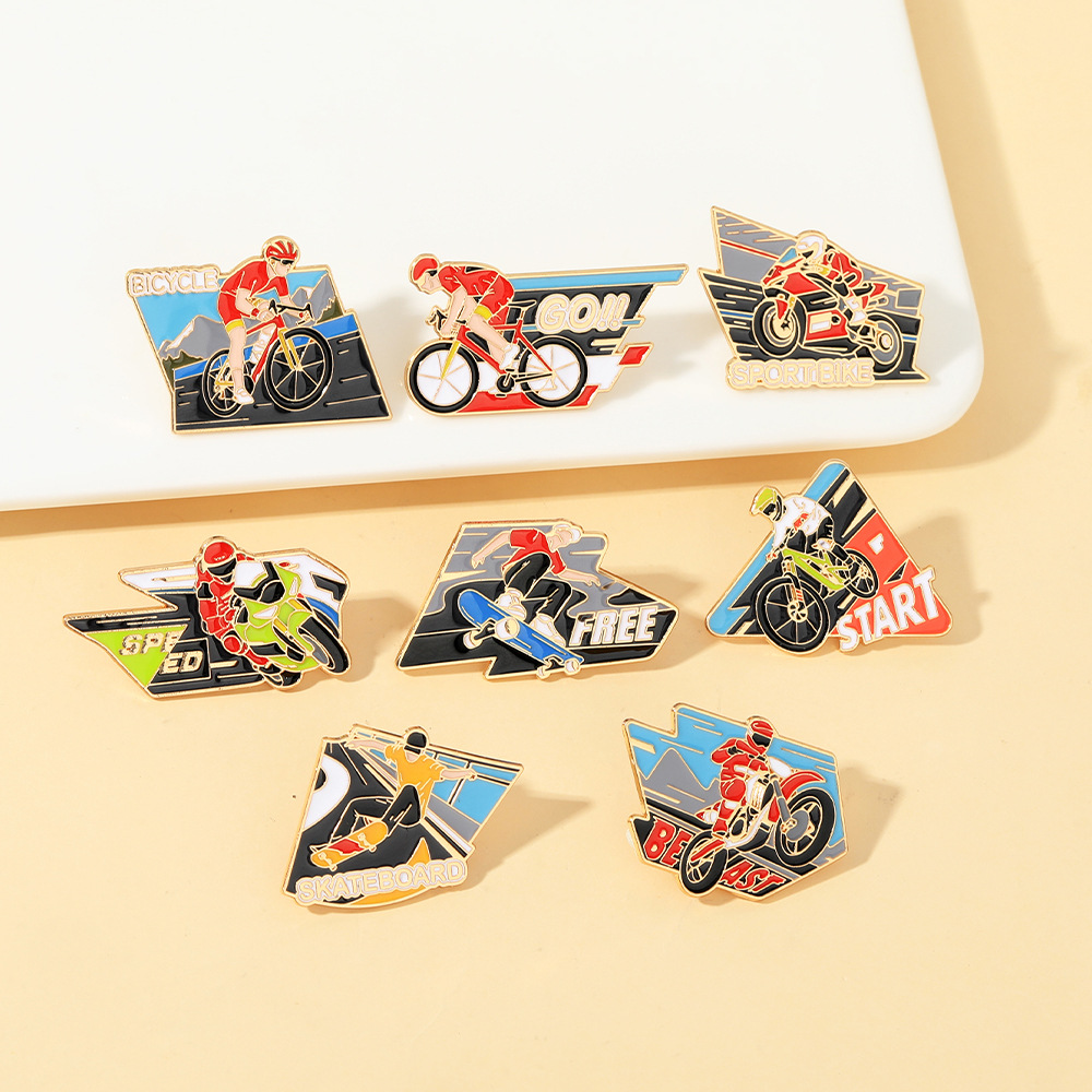 Distintivo per Bici da Montagn - Mountain Biking Competition recensione e prezzo