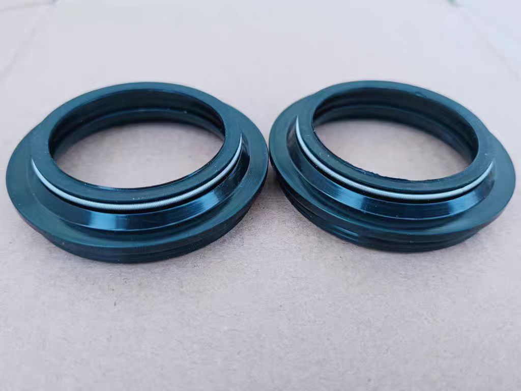 Nuovo Fit Keeway SuperLight 12 - Fork Oil Seal recensione e prezzo