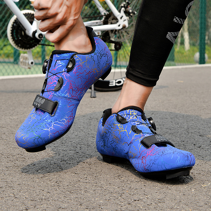 Nuove scarpe da ciclismo profe - Mountain Biking Competition recensione e prezzo